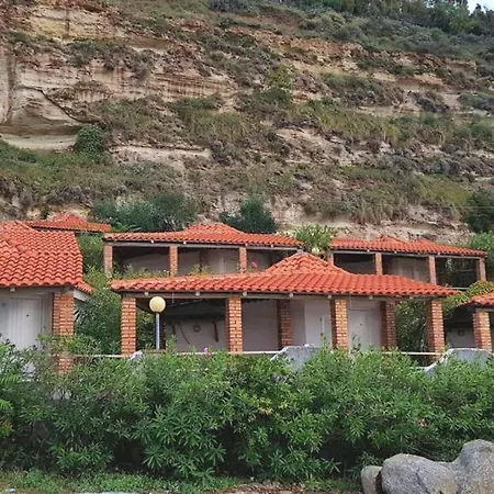 Villaggio Formicoli